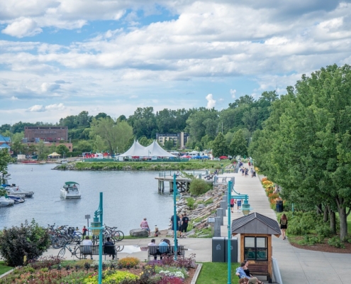 Montrose CO to/from Burlington (BTV) VT flight deal from $281rt