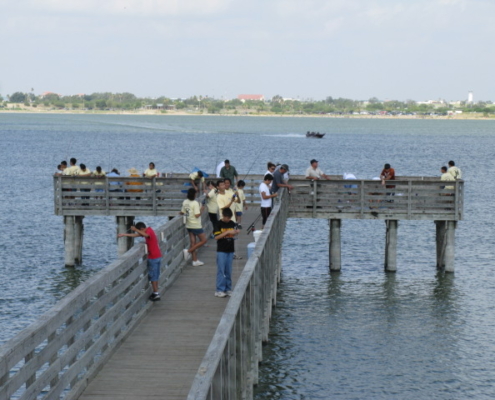 Montrose CO to/from Laredo (LRD) TX flight deal from $211rt