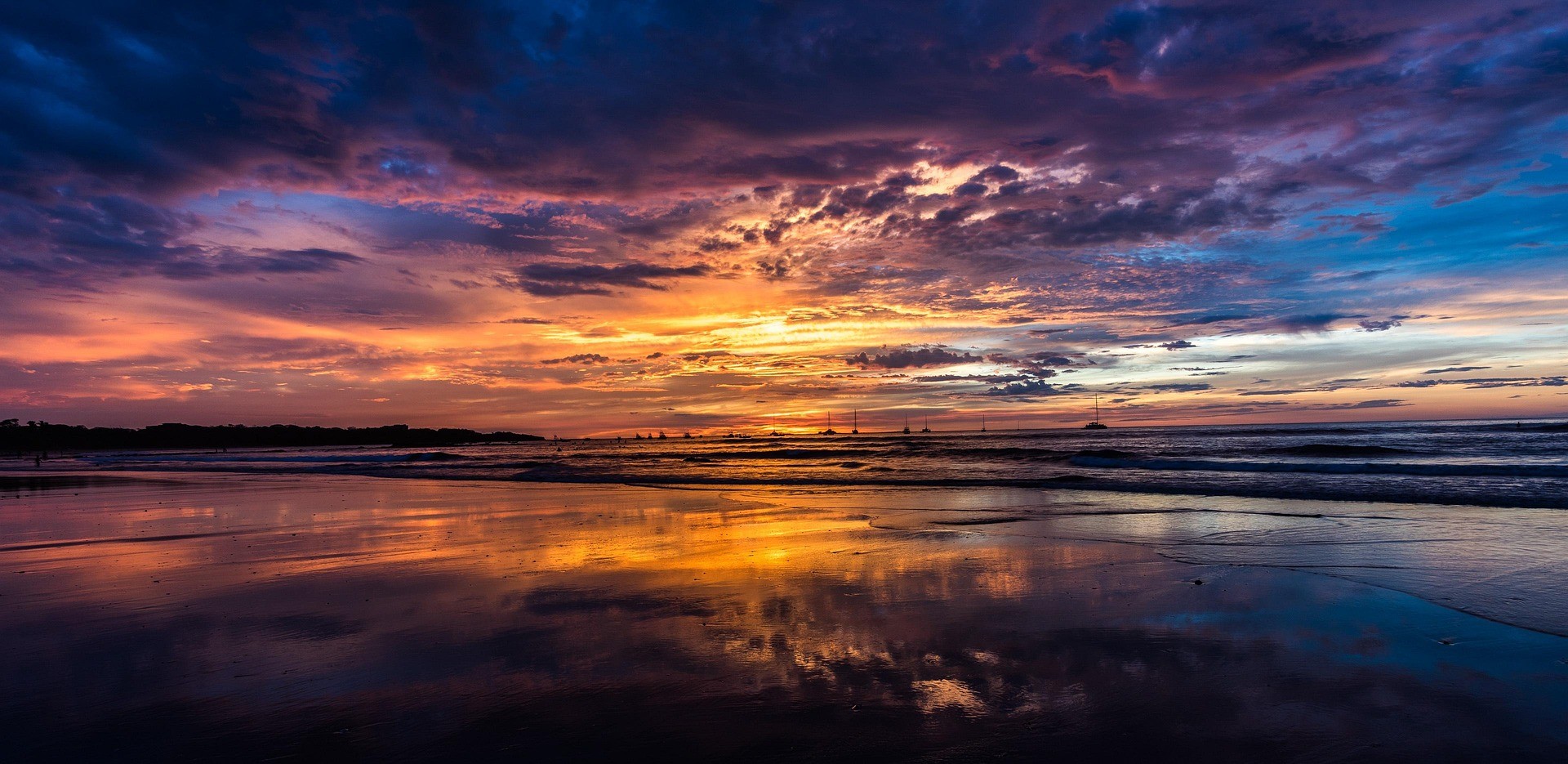 Costa Rica Montrose CO to/from San Jose (SJO) Costa Rica flight deal from $515rt